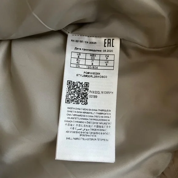 GUESS Quilted Coat EUC - Picture 9 of 10